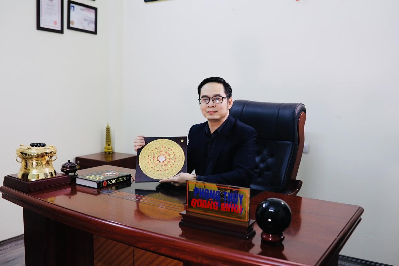 Thầy Quang Minh – Chuyên Gia Tử Vi Phong Thủy Hàng Đầu